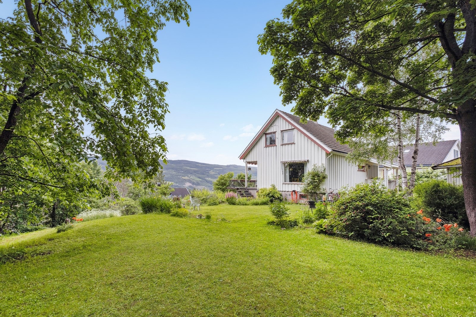 DnB Eiendom v/Kathrine Rosenvinge presenterer Staudevegen 2 Galleribilde