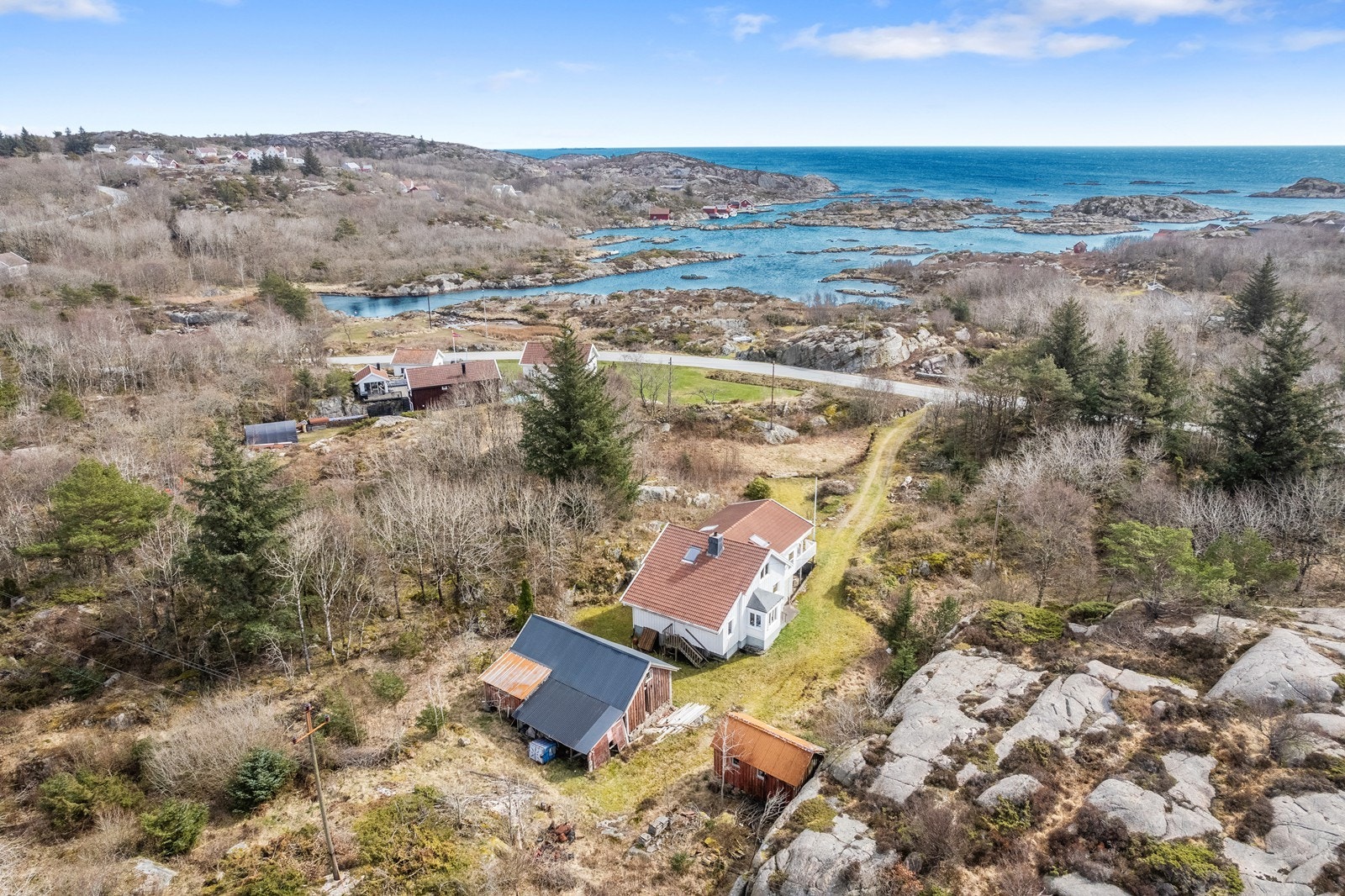 Velkommen til Lindesnesveien 1023 - En stor og unik tomt helt på sydspissen av Lindesnes! Galleribilde