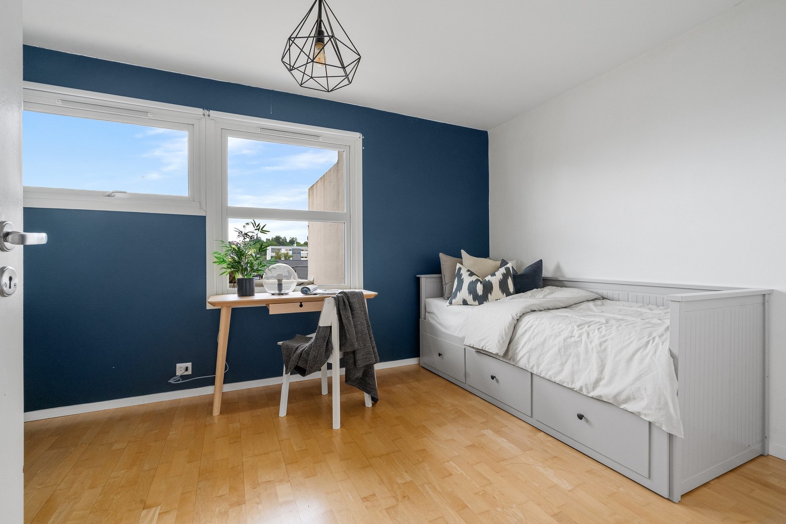 Soverom 2, også av god størrelse. Galleribilde