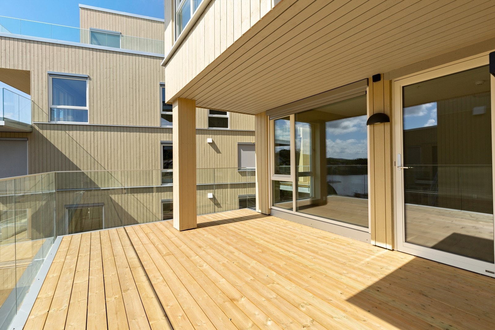 Delvis overbygd balkong på 21 kvm Galleribilde