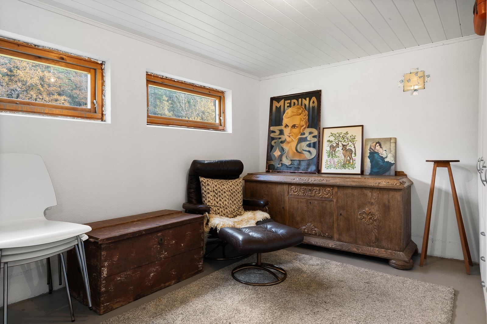 Noen trenger et gamingrom, syrom eller bare for lagring. Kjelleretasjen inneholder også vaskerom. Galleribilde