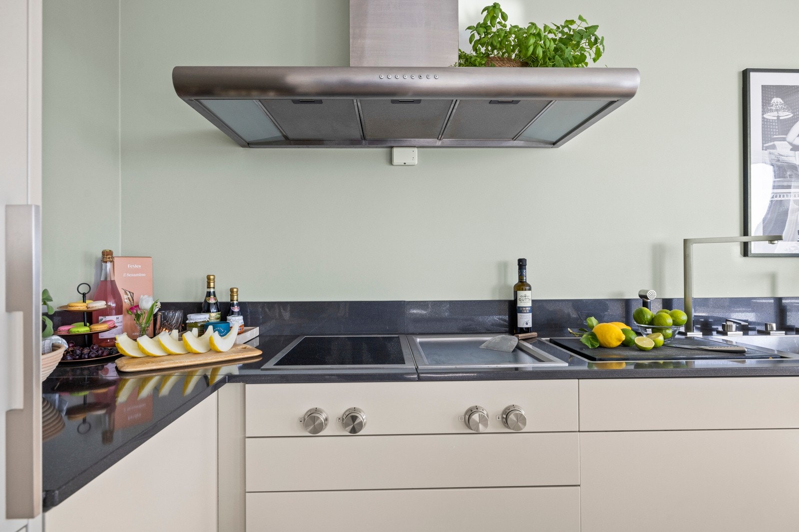 Nye bilder April 32 Galleribilde