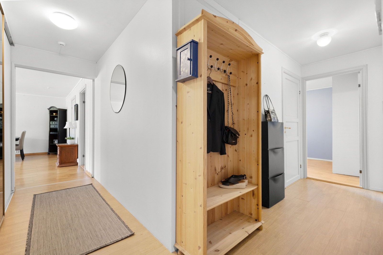 Boligen har i tillegg to boder Galleribilde