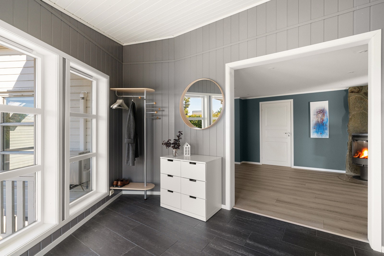 Det er praktiske fliser på gulv Galleribilde