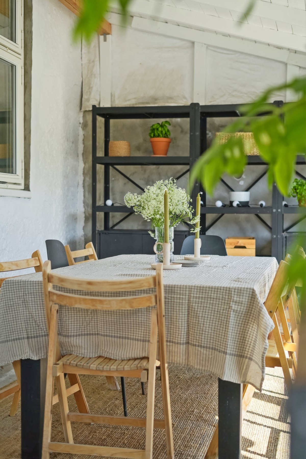 - med god plass til spisebord. Galleribilde