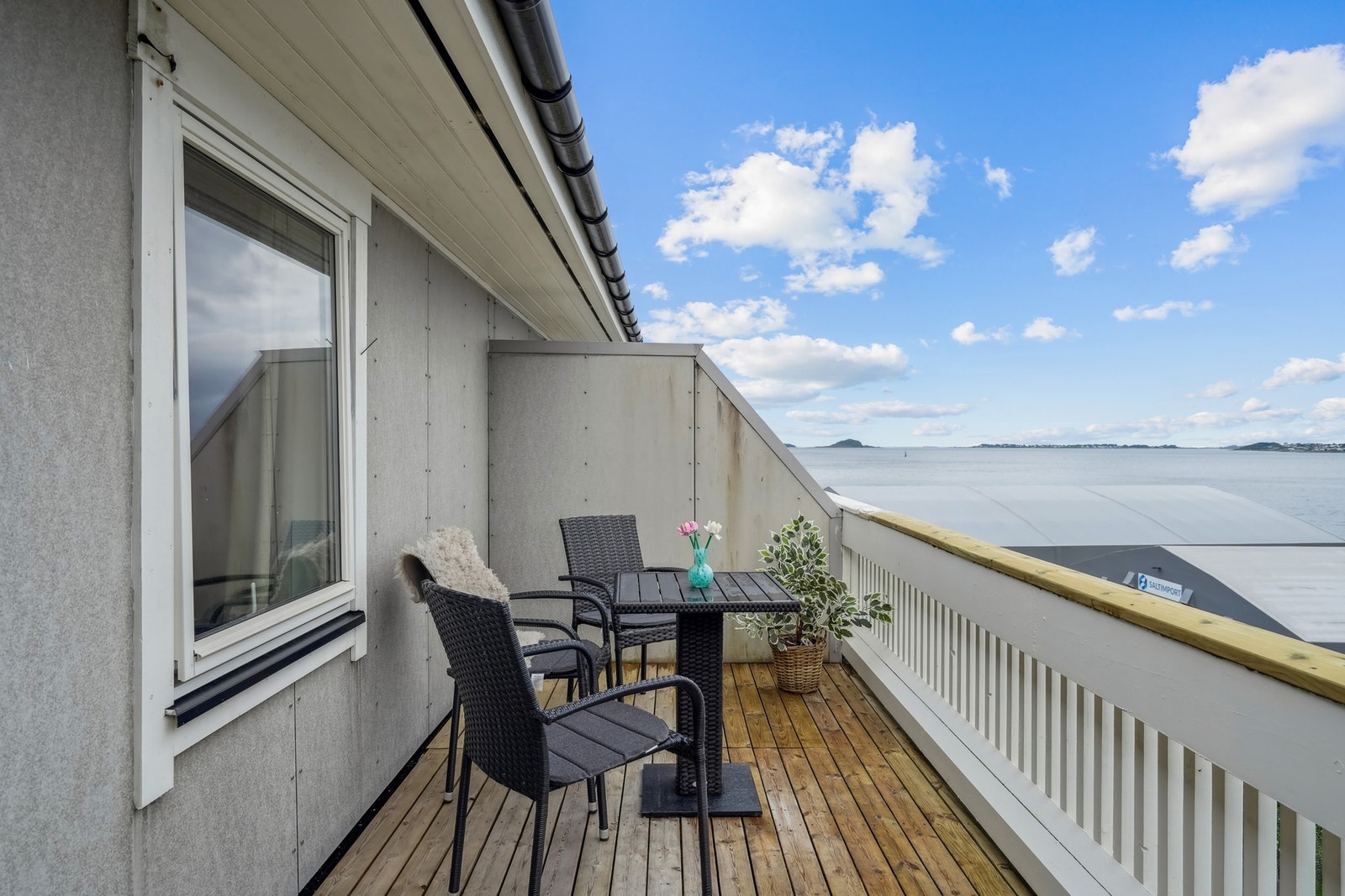 Her er det god plass til møblering av sittegruppe. Galleribilde