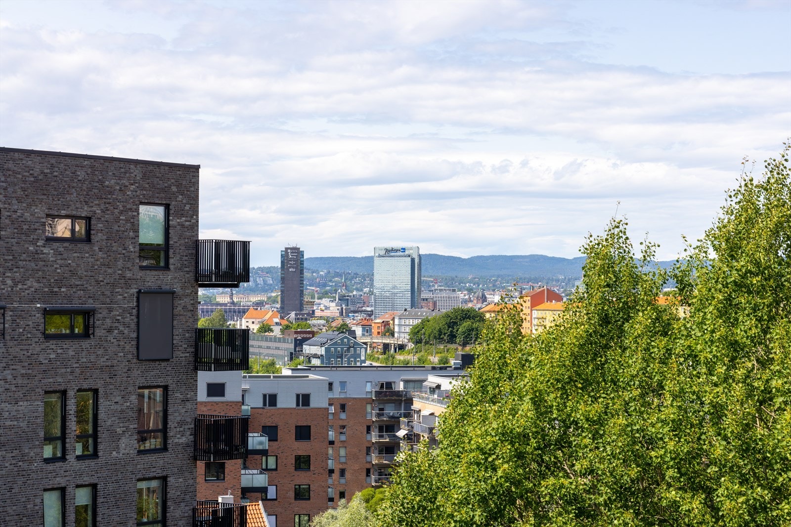 Utsikt fra balkongen Galleribilde