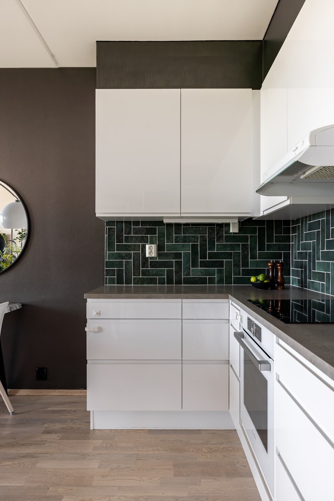 Det er tilkoblet mekanisk avtrekk over stekesonen Galleribilde