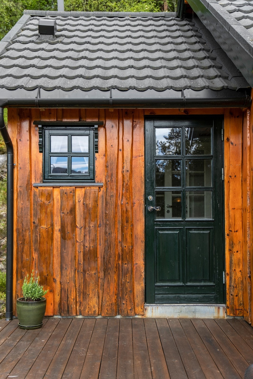 Inngangsparti. Galleribilde