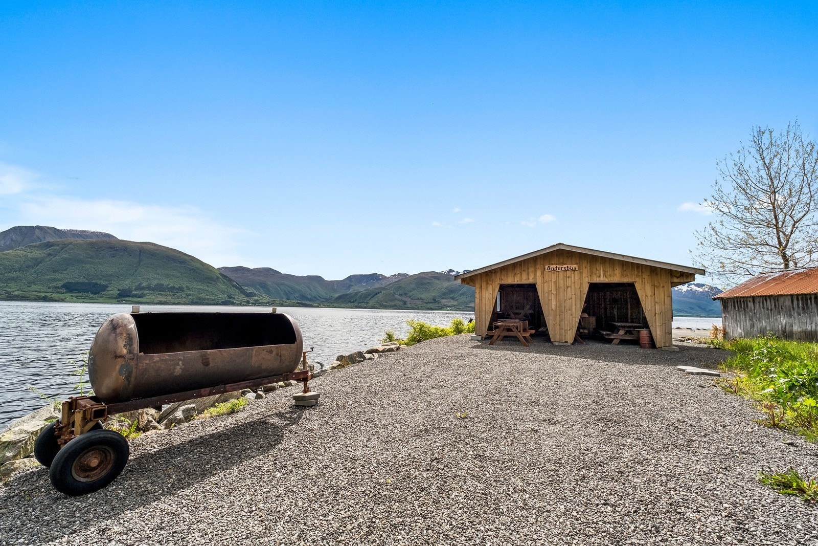 Nærområdet har felles grillområde. Galleribilde