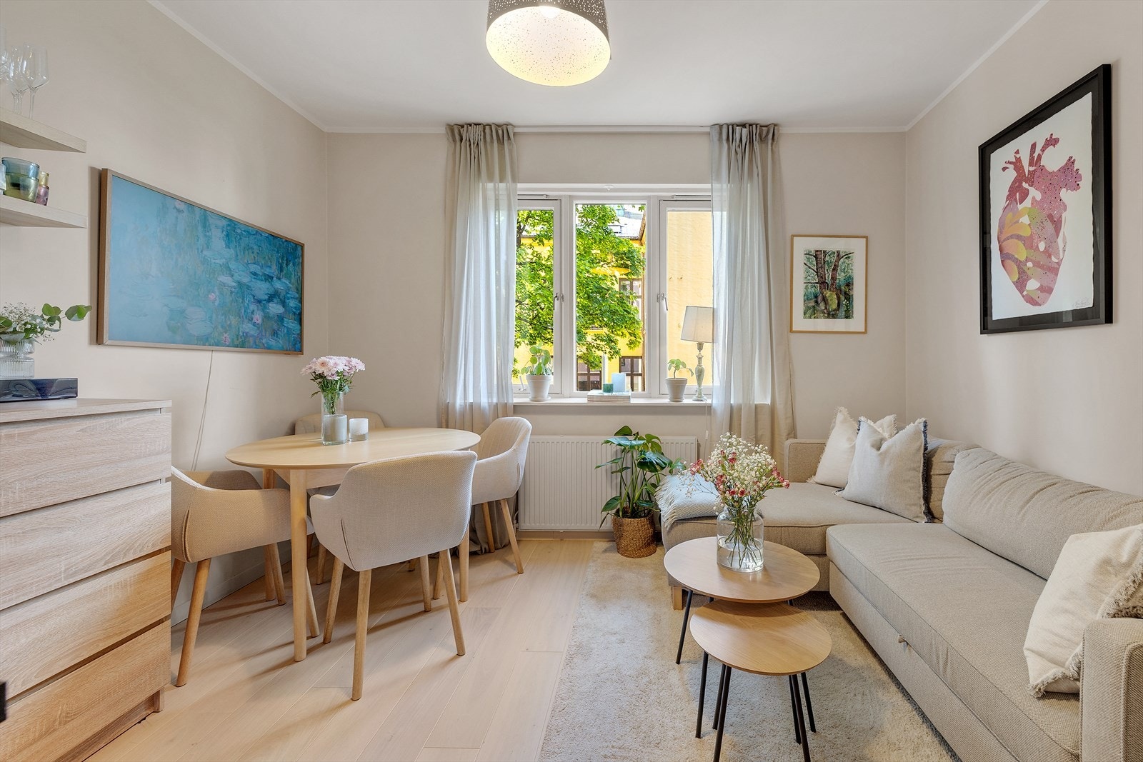 Velkommen til Marcus Thranes Gate 13- En sjarmerende 1-roms leilighet beliggende i 2. etasje vendt ut mot rolig bakgård på øvre Grünerløkka/ populære Torshov. Galleribilde