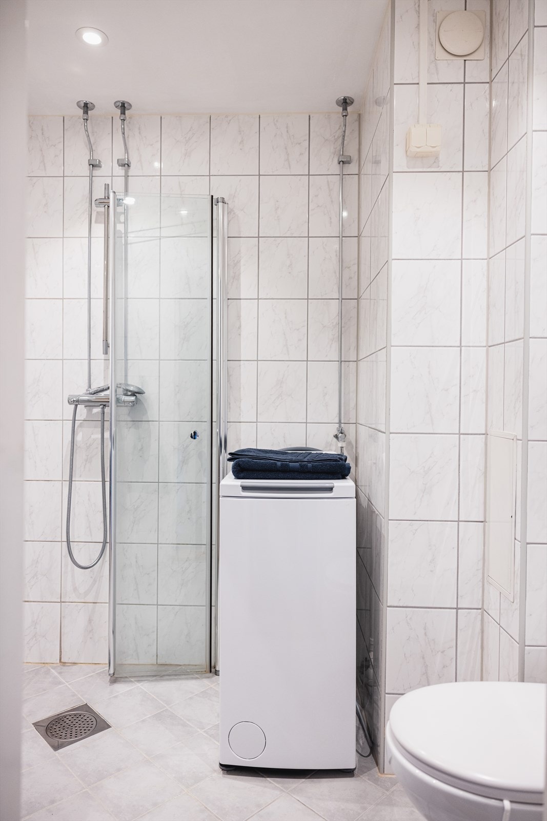 Det er opplegg og plass til vaskemaskin. Galleribilde