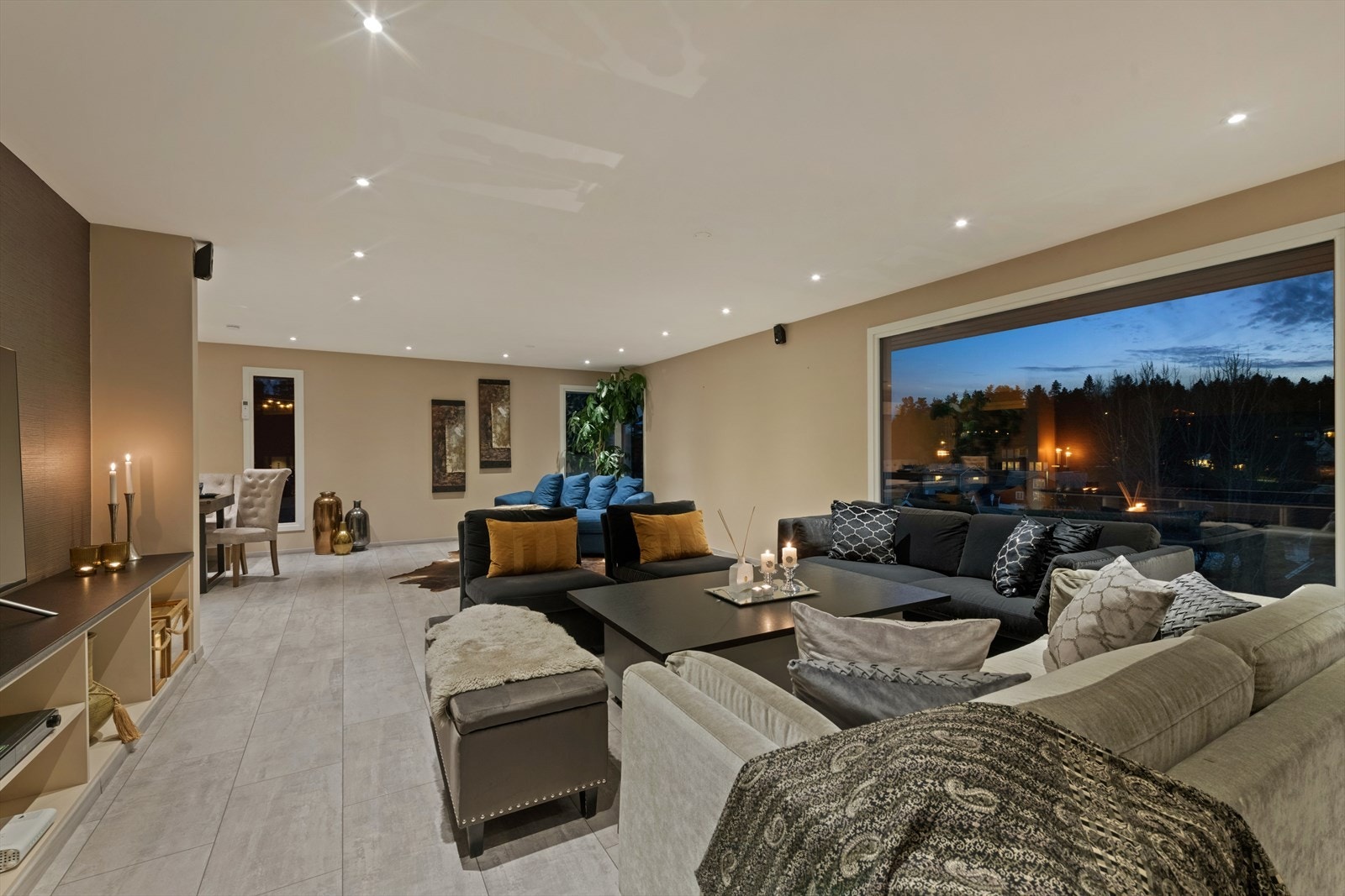 STUE | Velkommen til boligens samlingspunkt. Galleribilde