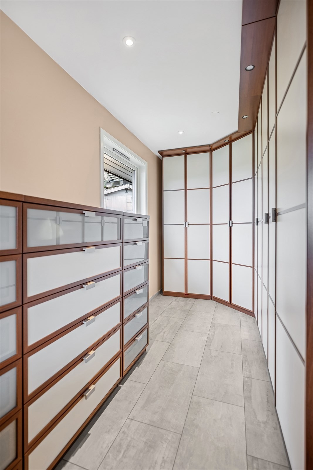 Garderoben Galleribilde