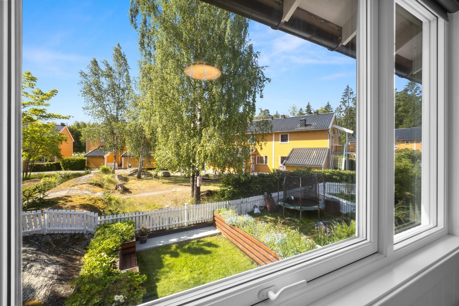 Flott utsyn fra vinduer. Galleribilde