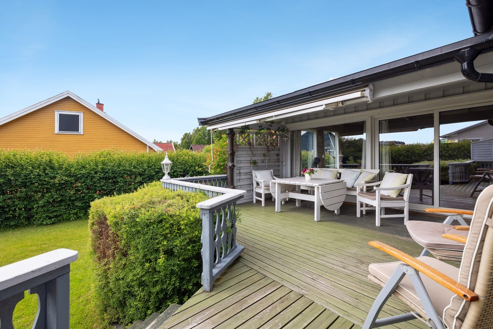 Det er montert markise for solskjerming, Galleribilde