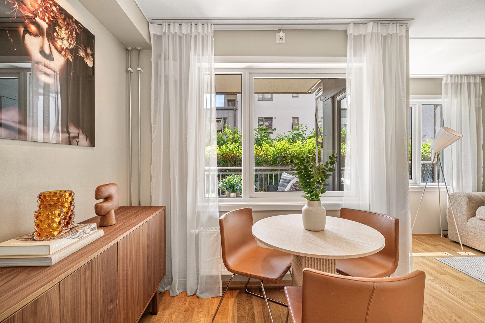 Naturlig avsatt plass til spisestue Galleribilde