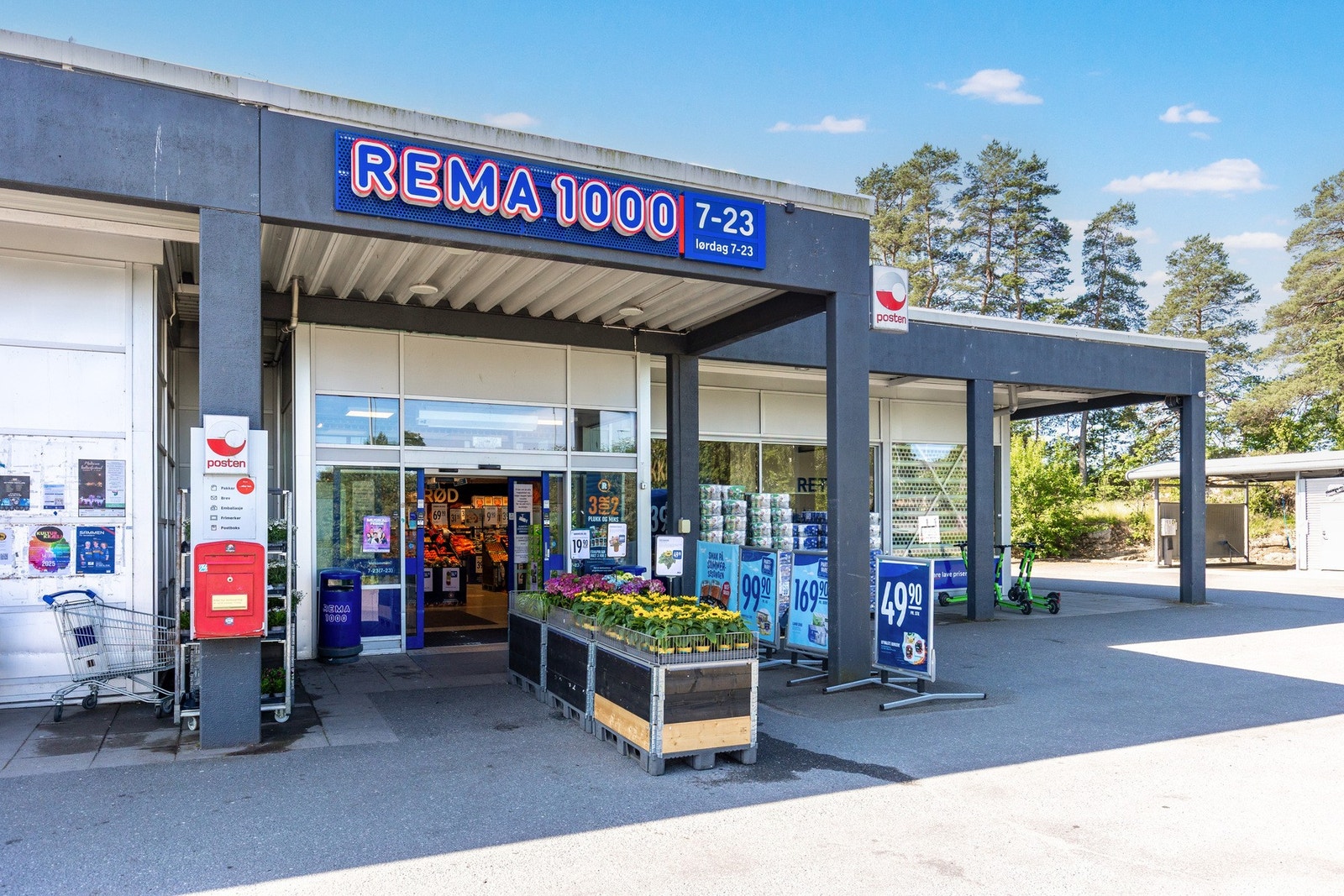 Rema1000 ligger bare noen hundre meter unna. Galleribilde