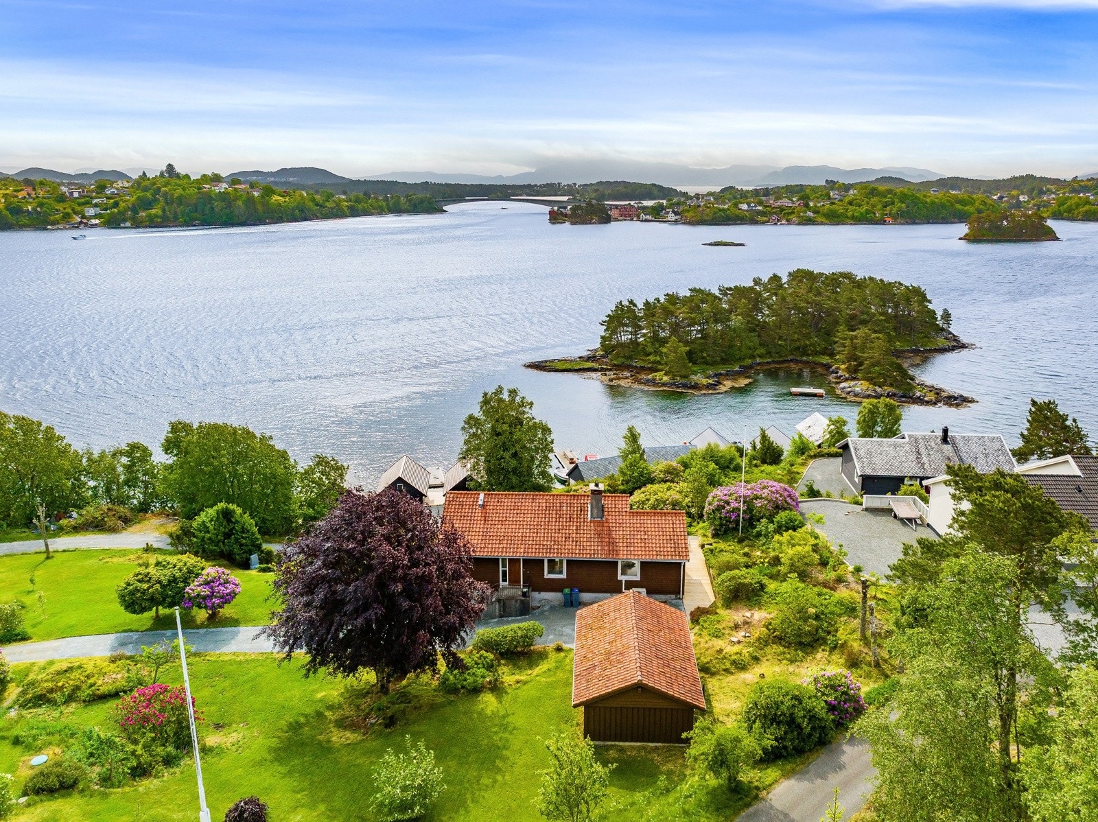 Her har man vestlandets vakreste skjærgård rett utenfor døren. Galleribilde