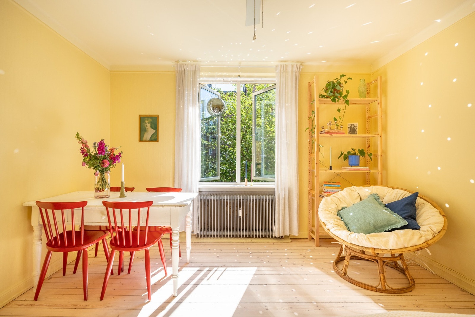 Trondheimsveien 111D presenteres av EIE eiendomsmegling ved Alexander Birkeland. Galleribilde