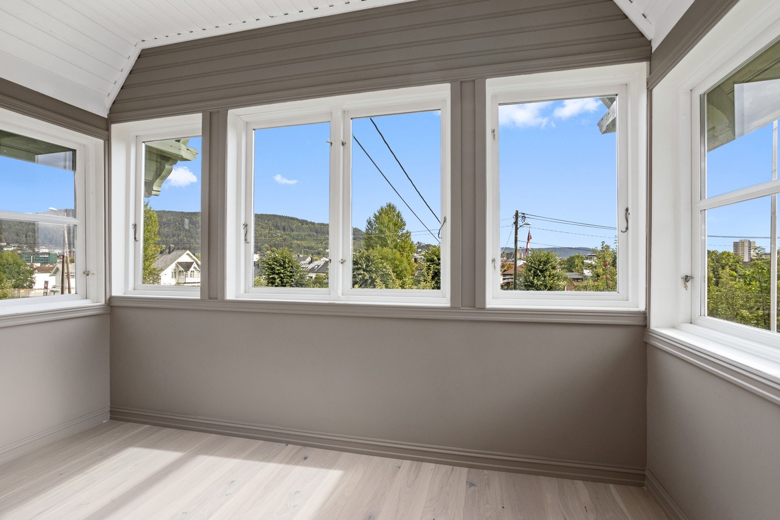 Innbygget veranda Galleribilde