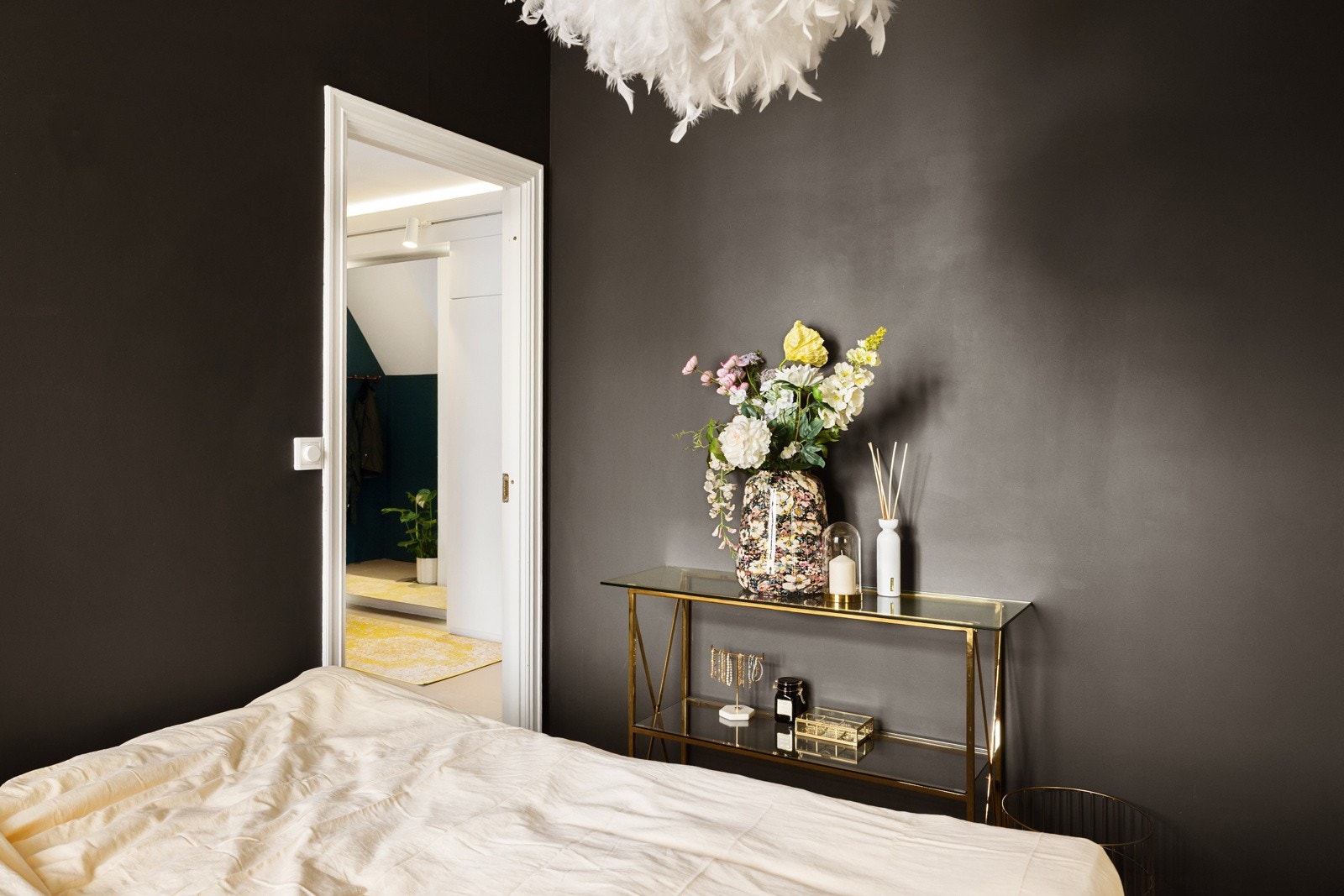 Begge soverommen vender mot rolig bakgård. Galleribilde