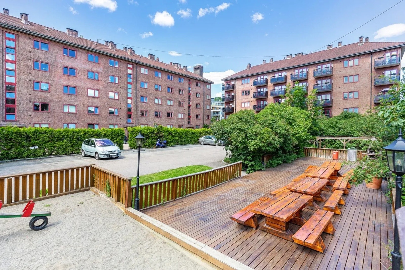 Flere flotte grillmuligheter og sitteplasser. Galleribilde