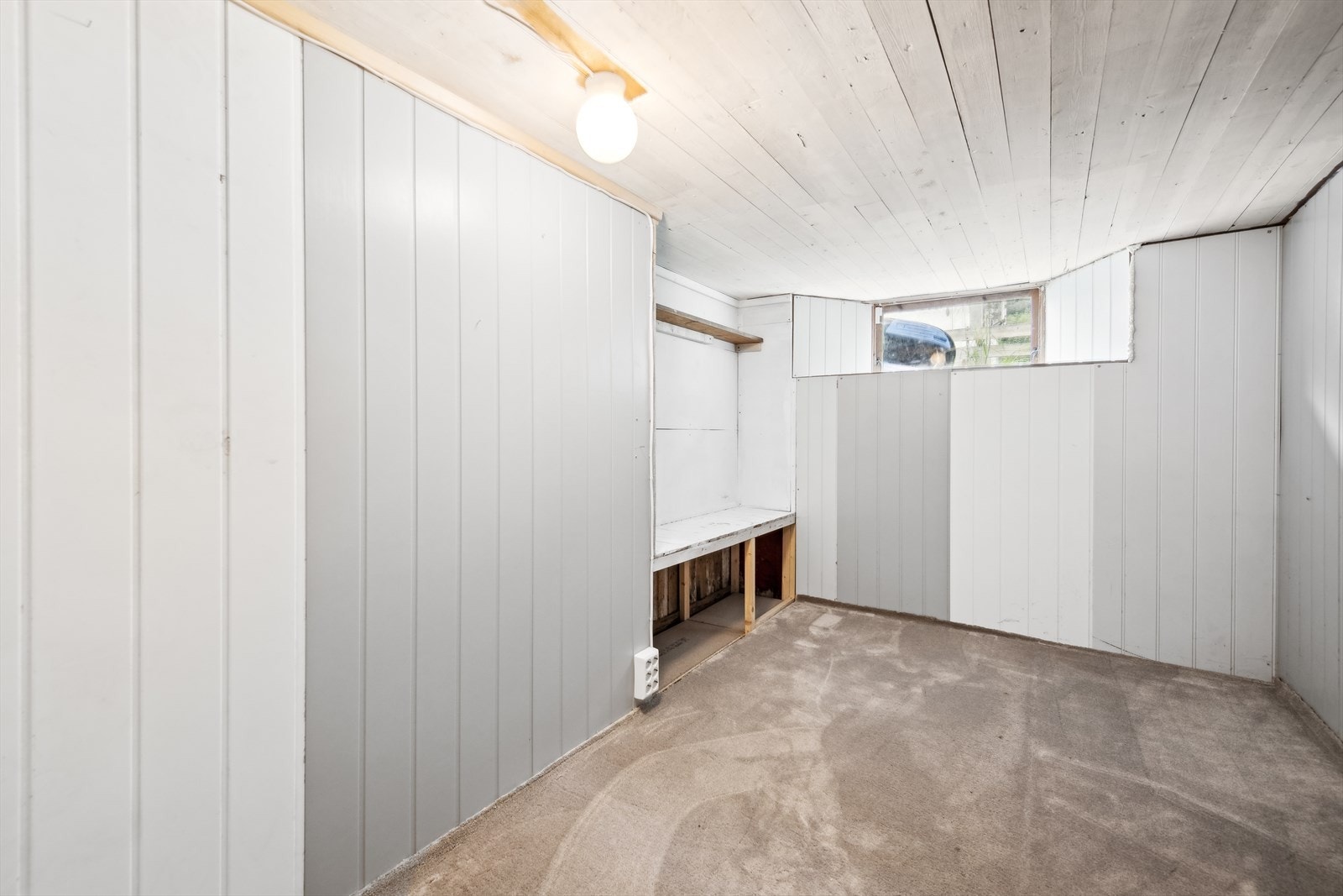 Hobbyrom. Rommet har ikke godkjent rømningsvei. Galleribilde