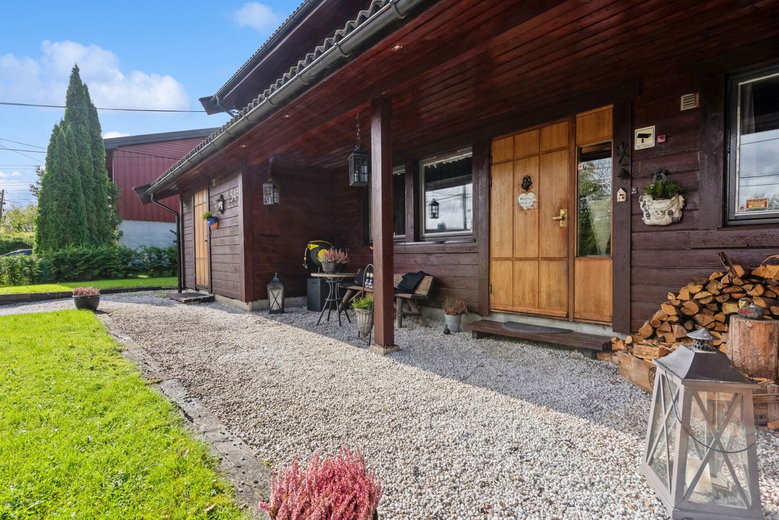 Pent, opparbeidet inngangsparti Galleribilde