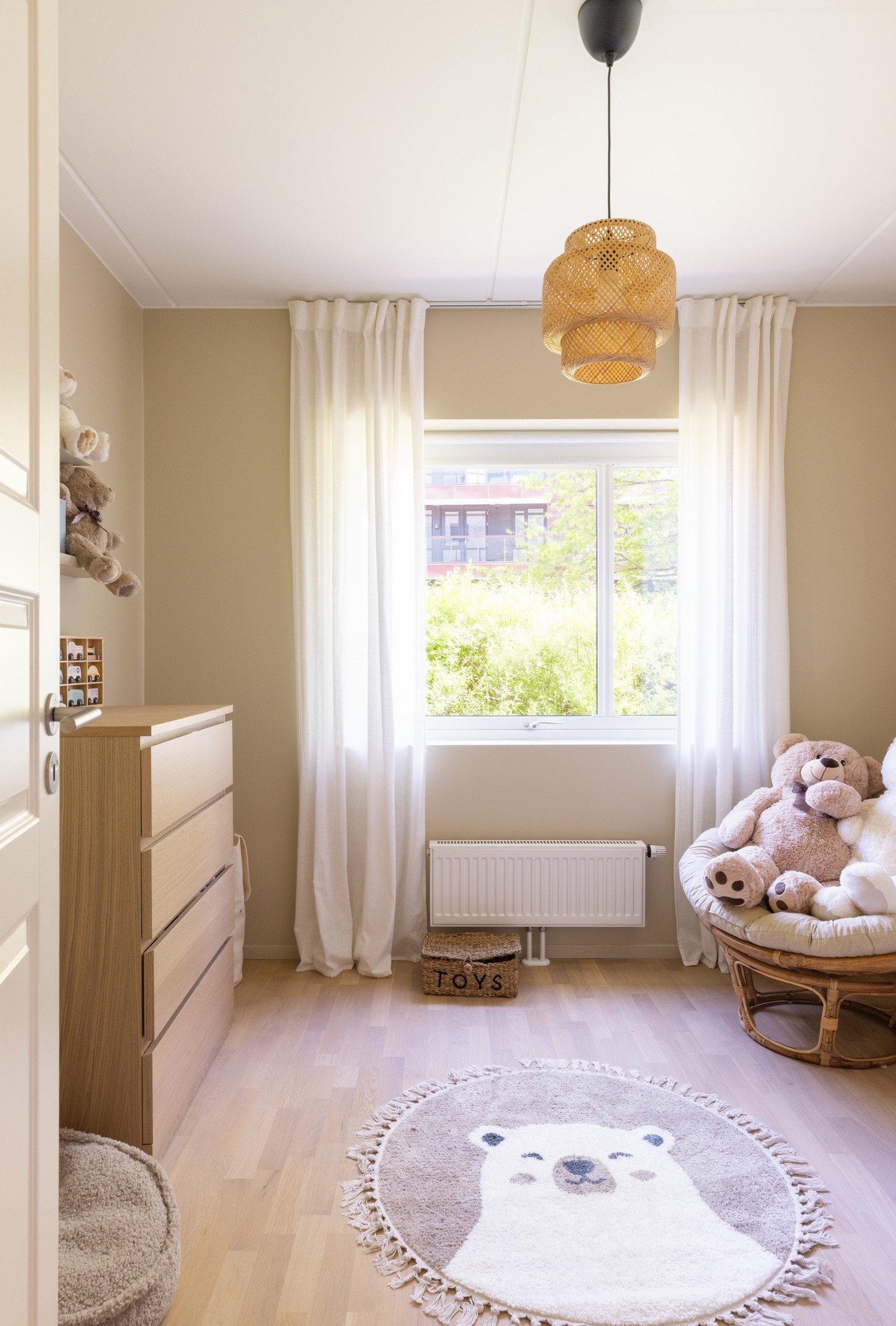 - Rommet passer utmerket som barnerom eller gjesterom - Galleribilde