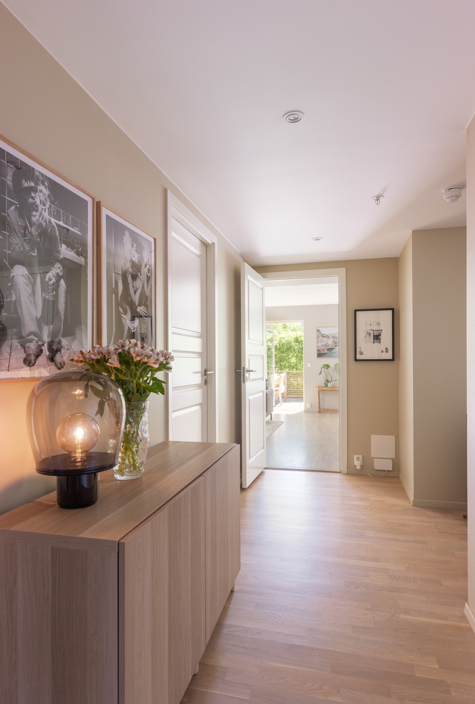 - Mellomgang - Galleribilde