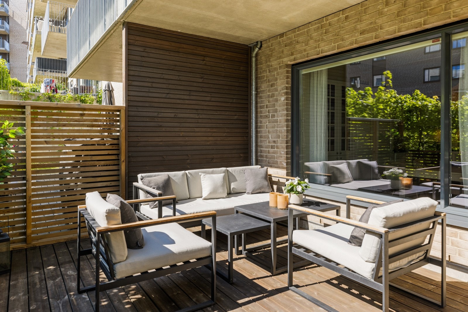 - God plass til stor sittegruppe - Galleribilde