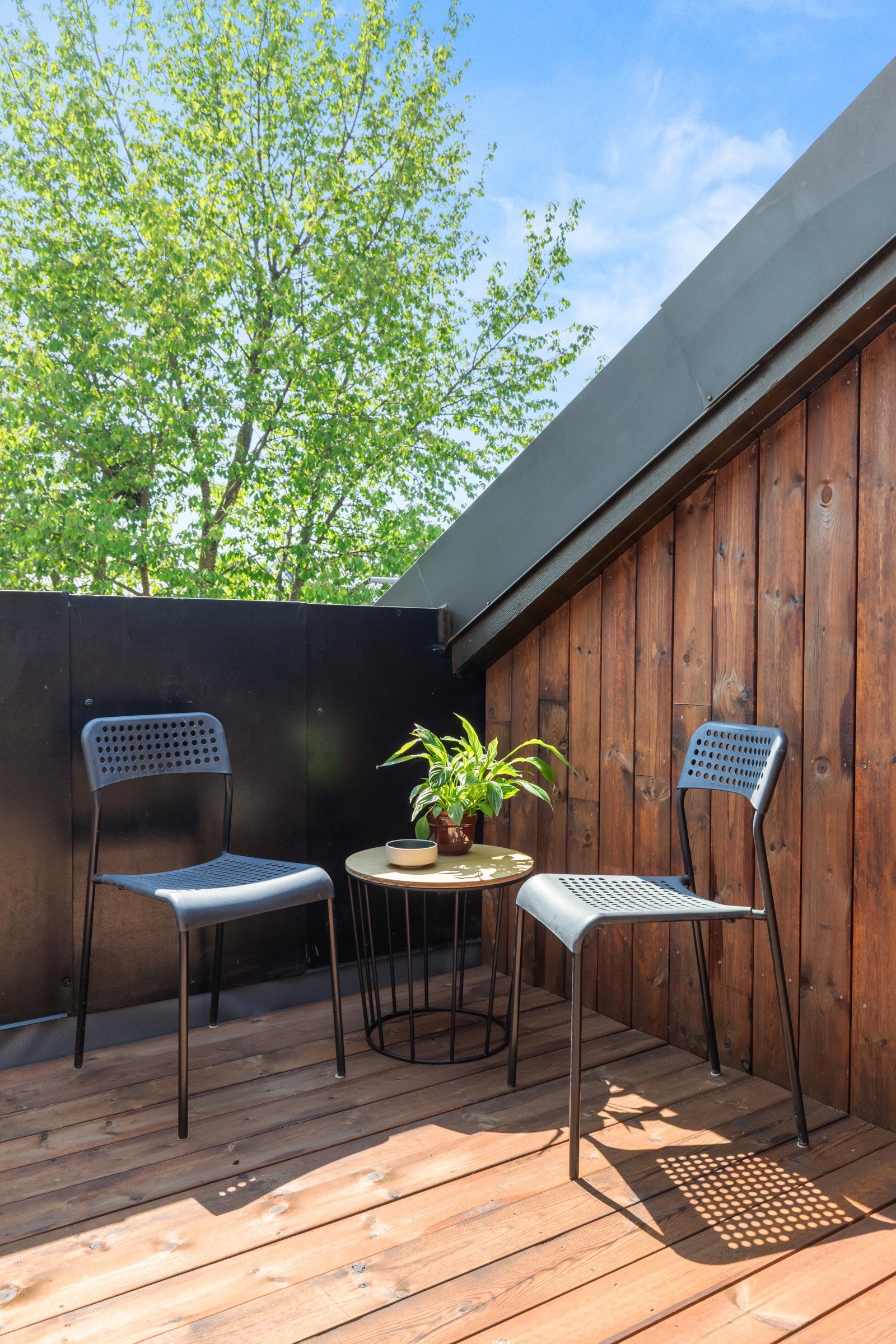 Takterrassen byr på fantastiske solforhold fra tidlig formiddag til ca. kl. 20:00 på sommertid. Galleribilde