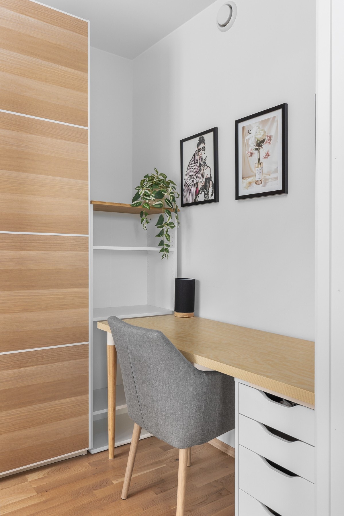 Soverom/hjemmekontorløsning Galleribilde