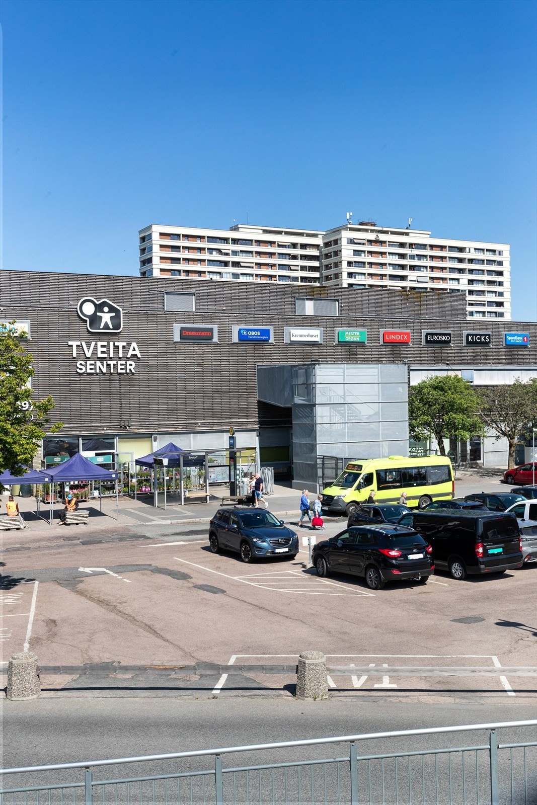 Tveita senter og del av borettslaget Galleribilde
