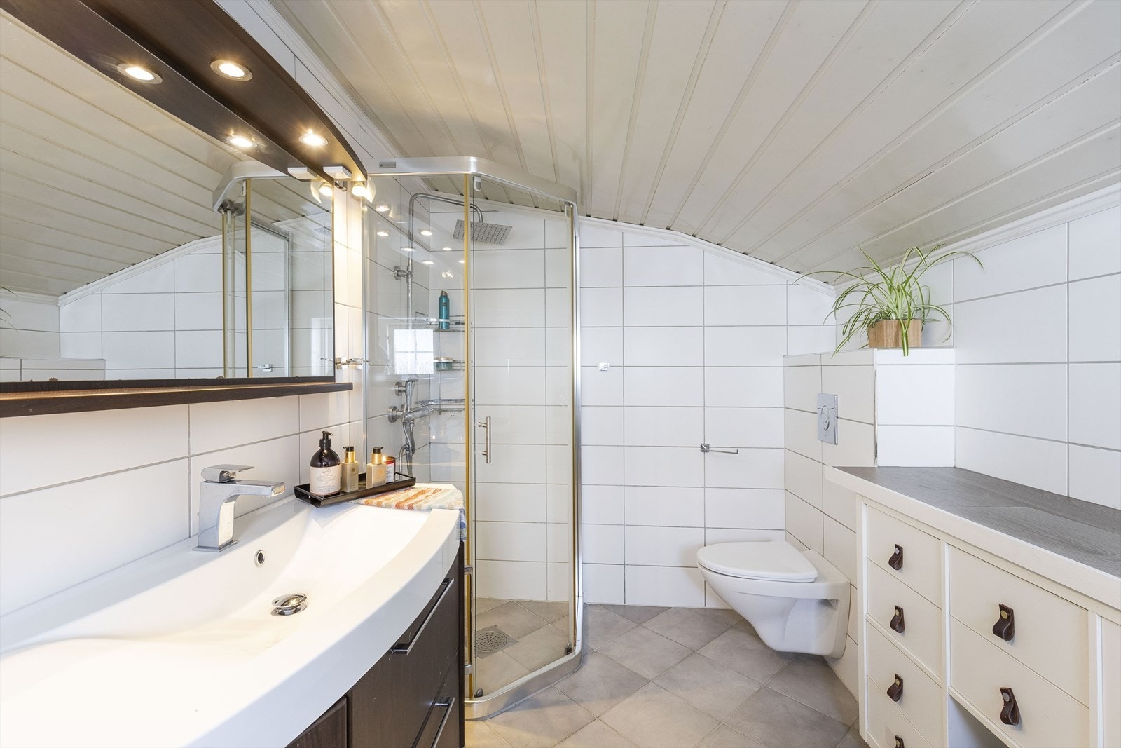 Bad/vaskerom Galleribilde