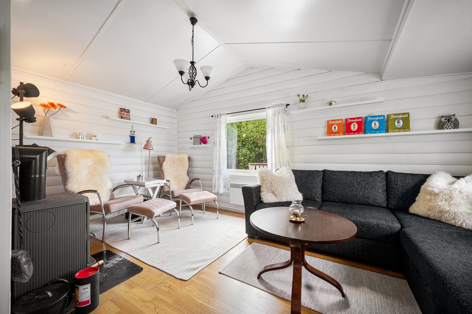 Fra hytten er det kort vei til sentrum Galleribilde