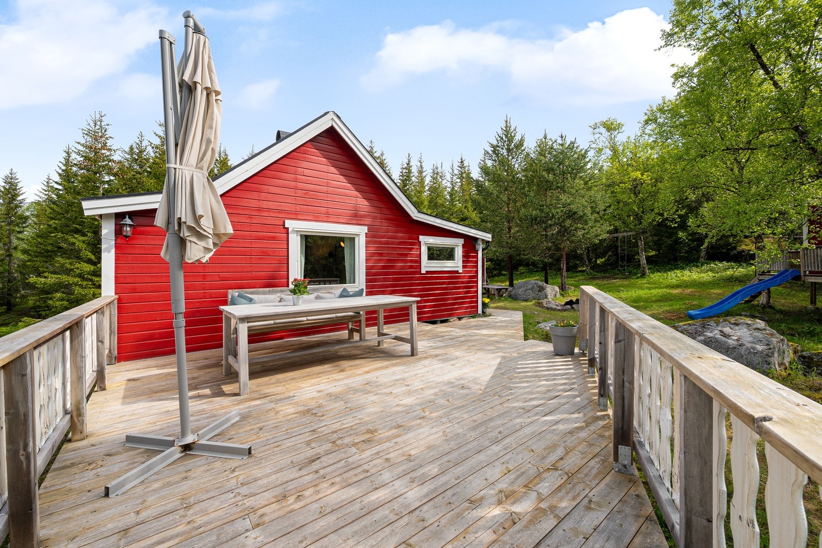 Solrik terrasse Galleribilde