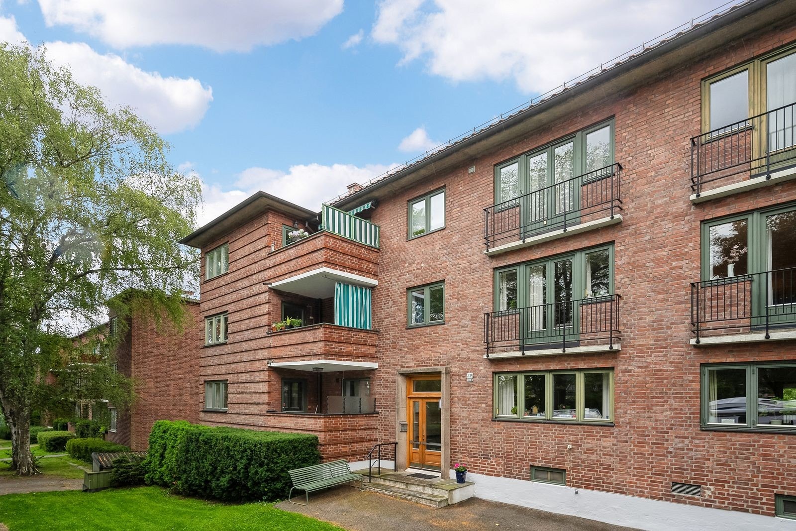 Fasade. Boligen ligger i et meget attraktivt område på Frogner. Galleribilde