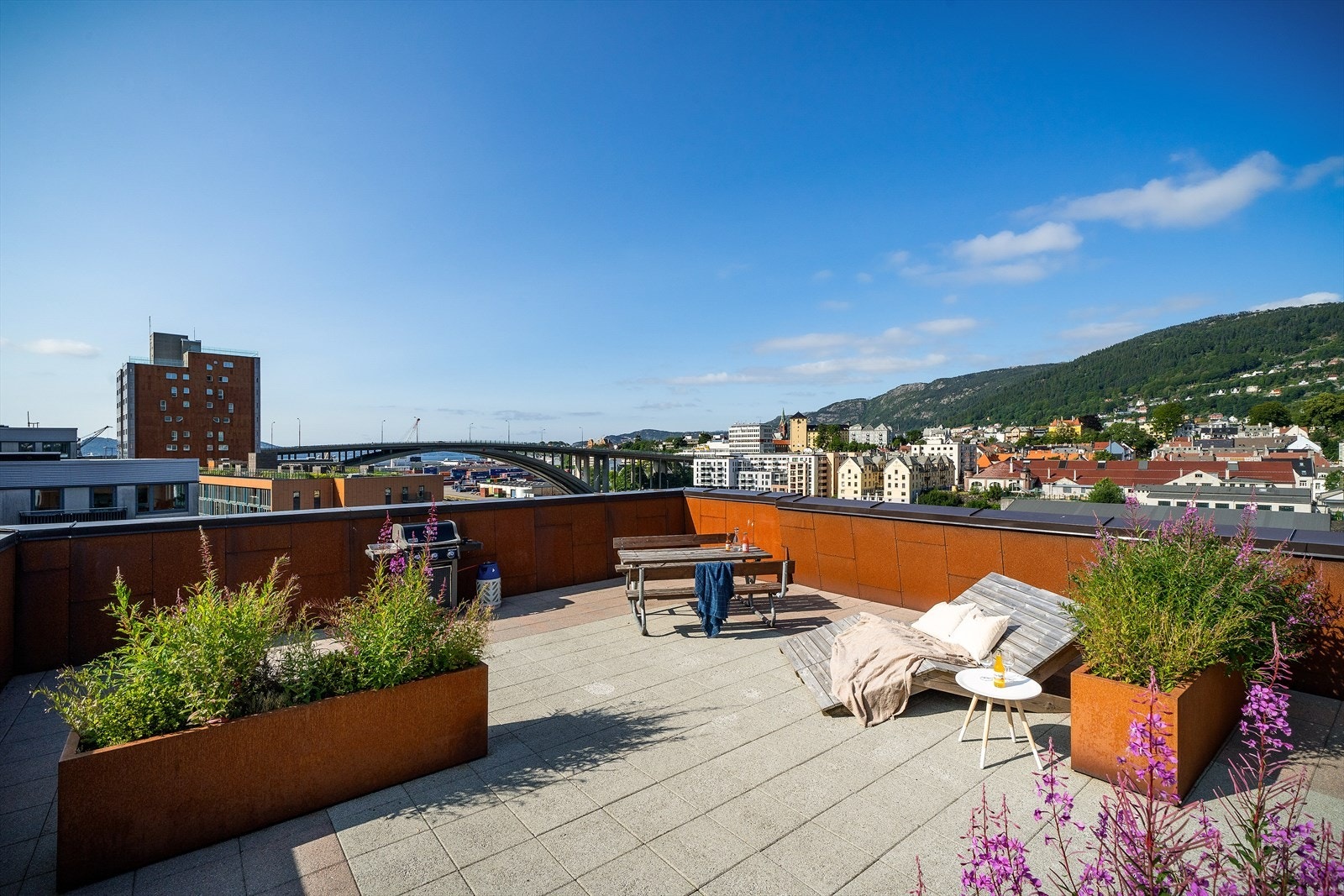 - Her kan du nyte de solfylte dagene - Galleribilde