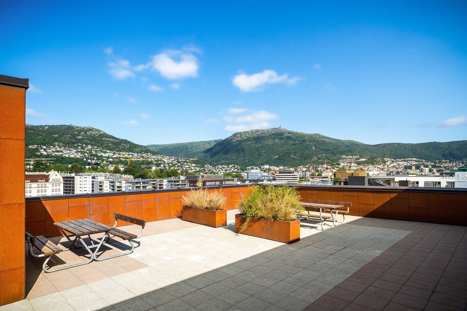 - I tillegg har sameiet en felles takterrasse - Galleribilde