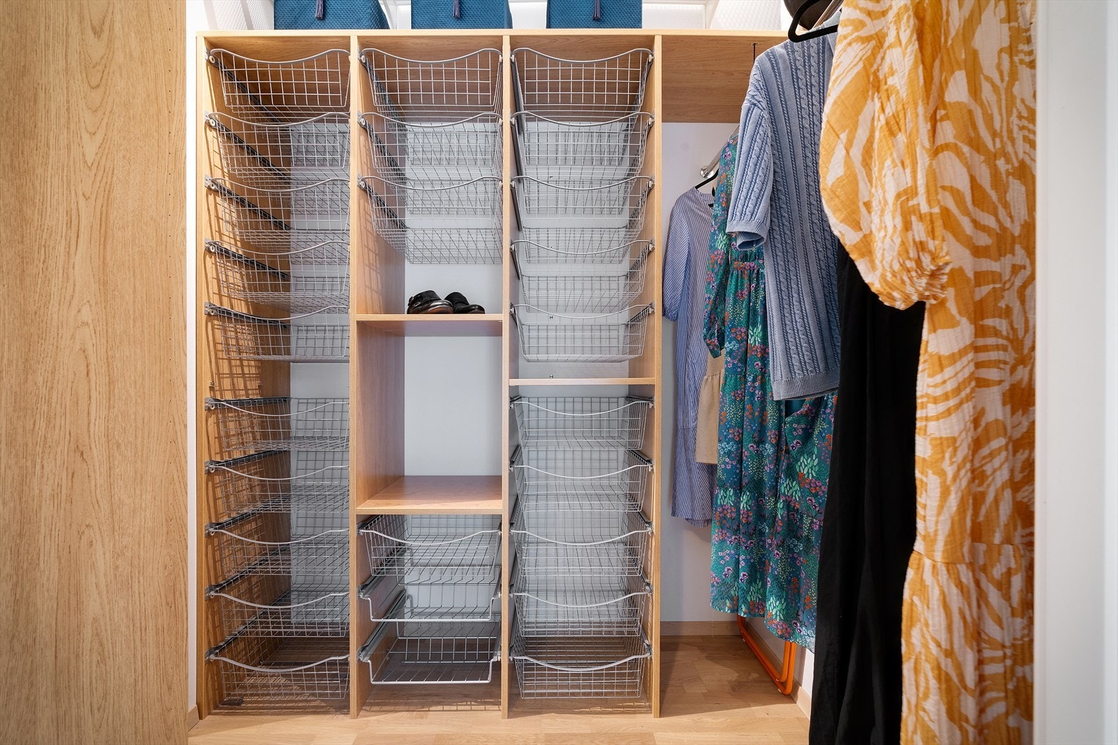 - Garderoben har en størrelse på 3,2 m² - Galleribilde