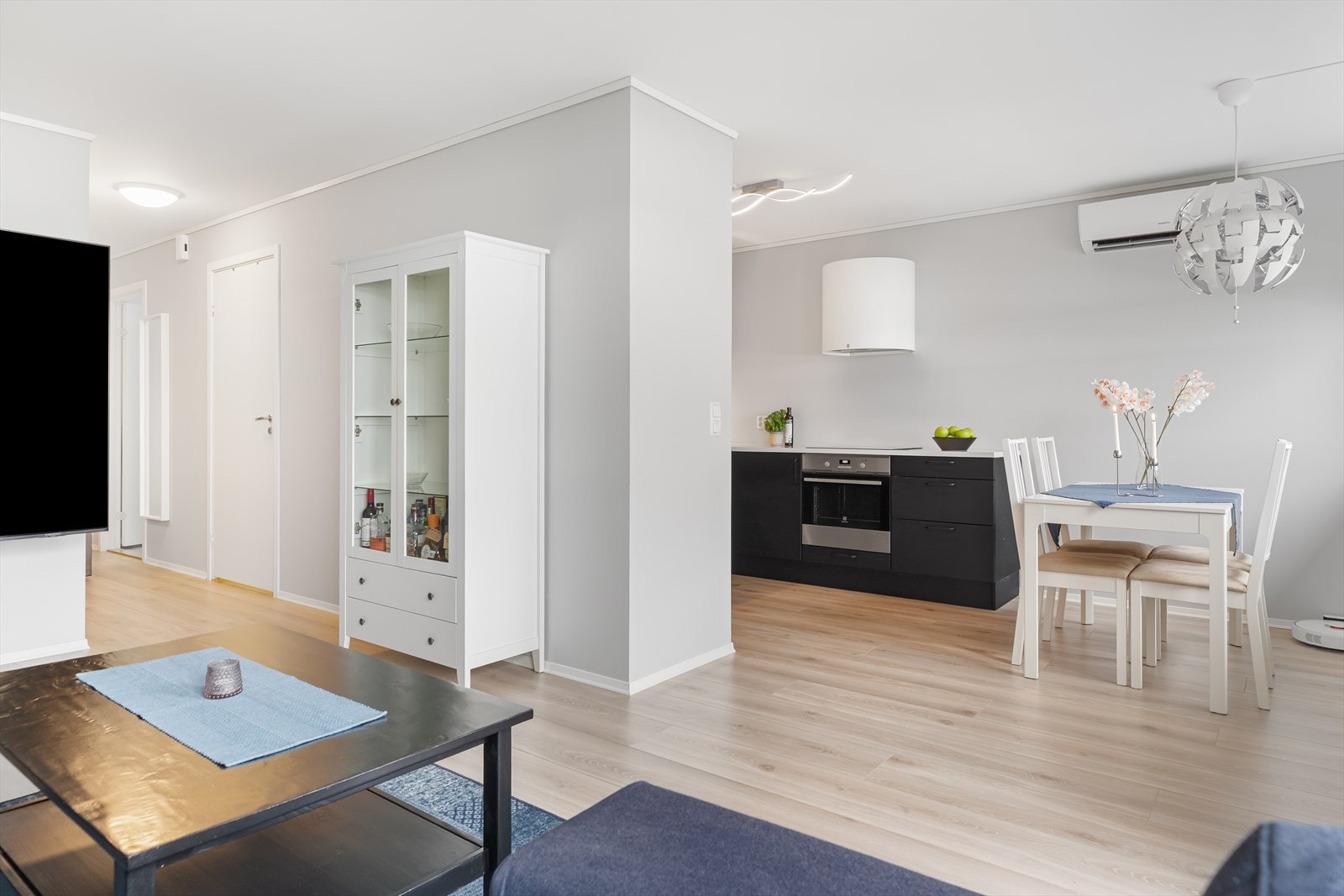 Boligen er utstyrt med balansert ventilasjon for optimal luftkvalitet og komfort. Galleribilde