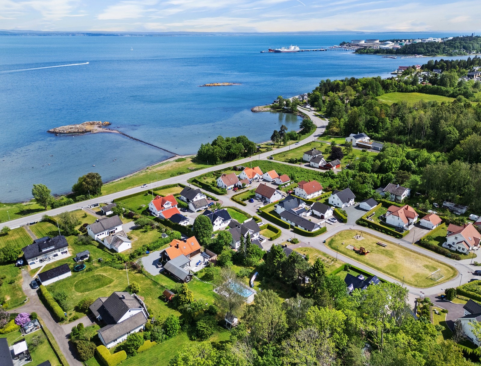 Områdebilde av Feskjær - Guriskjær sees i midten Galleribilde