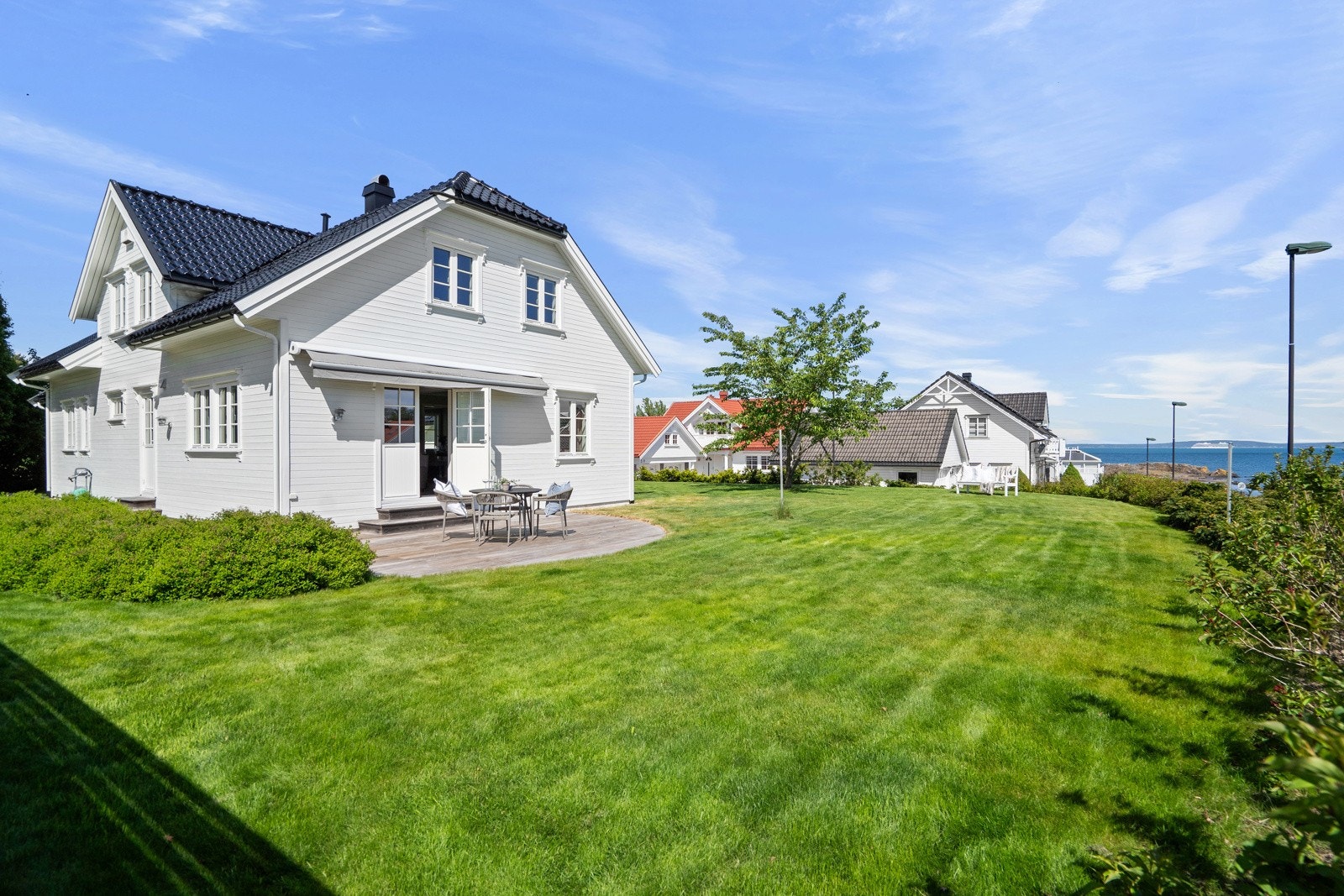 Nydelig hagetomt med perfekt størrelse for store og små! Galleribilde