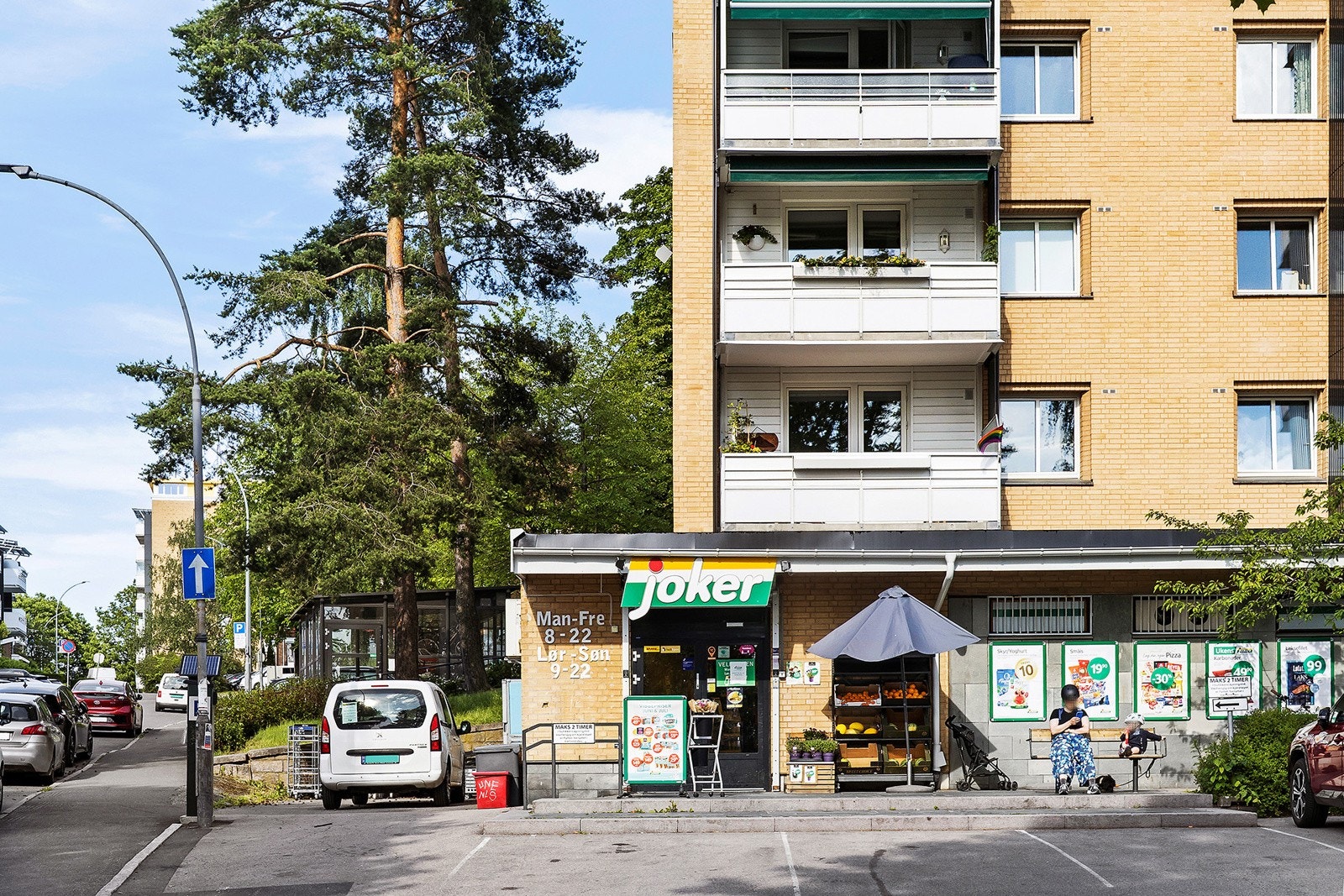 Joker nærbutikk med søndagsåpent i nærheten av leiligheten. Galleribilde