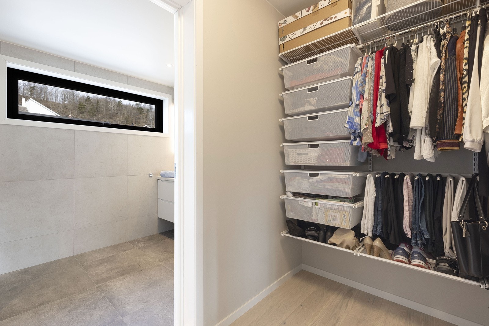 Walkin closet Galleribilde