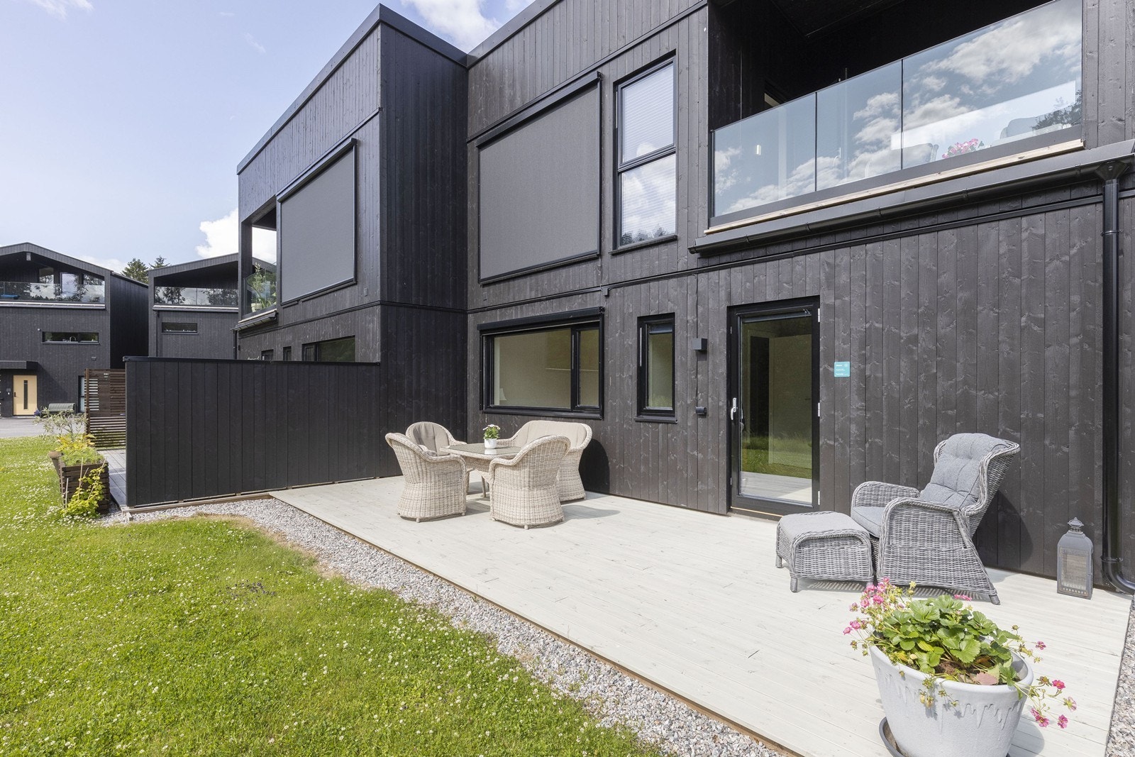 Terrasse i 1 etg. Galleribilde