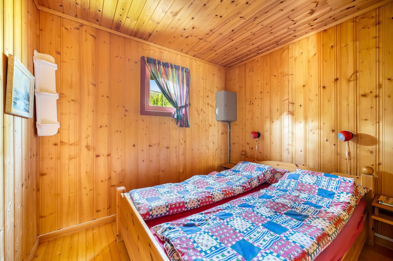 Hytta har to soverom. Soverom 1. Galleribilde