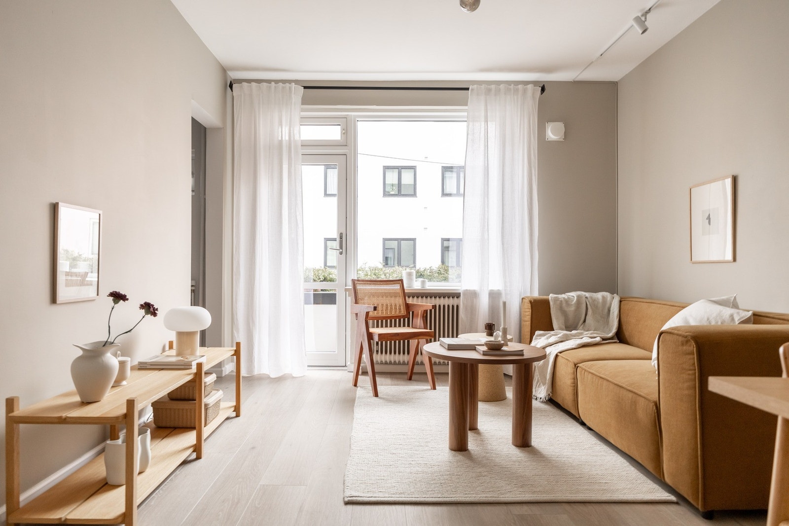 Kirkeveien 50 presenteres av EIE eiendomsmegling Frogner ved Alexander Birkeland. Galleribilde